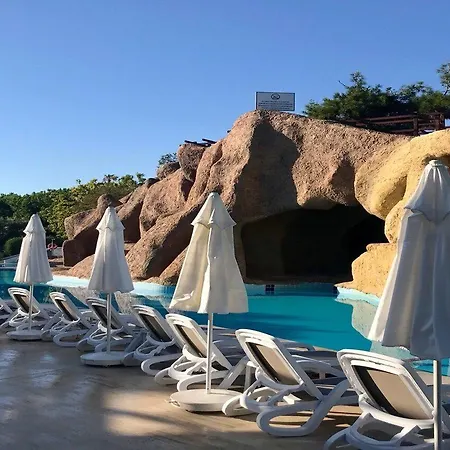 Blue Waters Club Otel